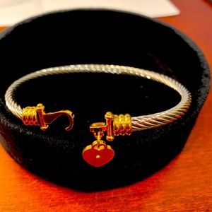 CLASSIC Bangle bracelet
